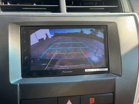 Used 2017 Toyota Camry XLE w/ Advanced Technology Package FWD image 28