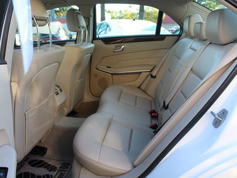 Used 2016 Mercedes-Benz E 350 Sport image 25