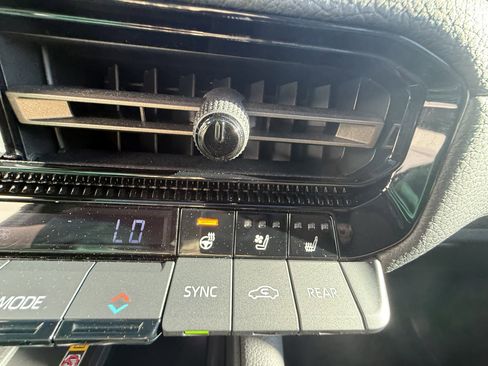 Certified 2024 Toyota Land Cruiser image 16