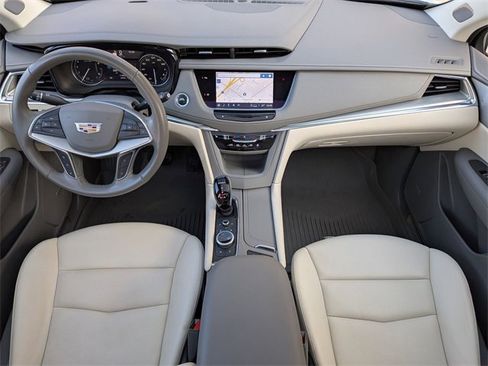 Certified 2023 Cadillac XT5 Premium Luxury w/ LPO, Floor Liner Package image 21