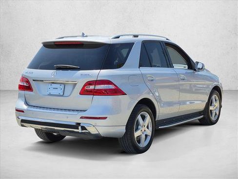 Used 2014 Mercedes-Benz ML 350 BlueTEC 4MATIC image 6