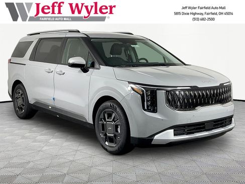 New 2026 Kia Carnival EX FWD image 3