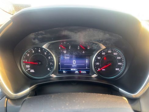 Used 2022 Chevrolet Equinox LS w/ LS Convenience Package AWD/4WD image 15