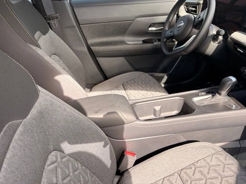 Certified 2026 Nissan Kicks SV FWD image 12