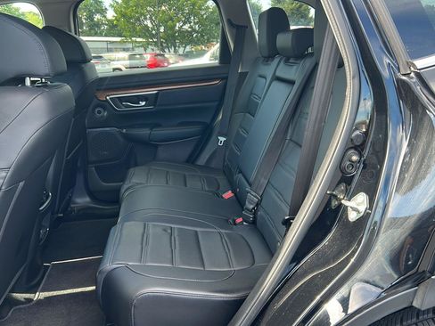 Used 2018 Honda CR-V Touring image 17