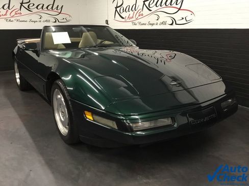 Used 1995 Chevrolet Corvette Convertible image 3