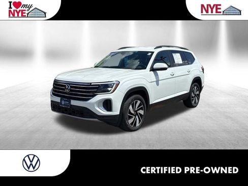 Used 2026 Volkswagen Atlas SE AWD/4WD image 1