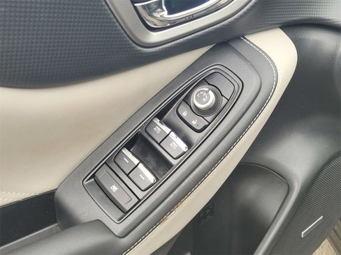 Used 2024 Subaru Forester Limited w/ Pop Package 2 image 16