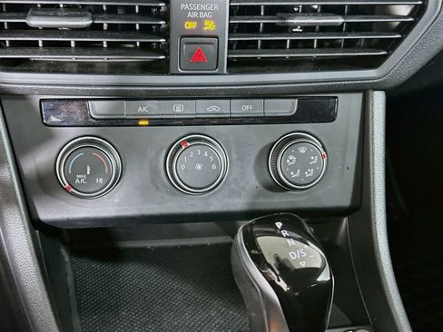 Used 2024 Volkswagen Jetta S FWD image 23