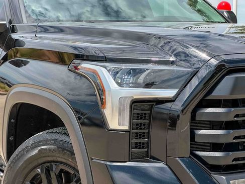Used 2024 Toyota Tundra SR5 AWD/4WD image 10