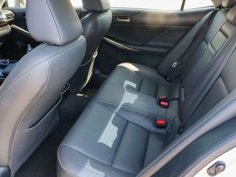 Used 2018 Lexus IS 300 AWD w/ Comfort Package image 15