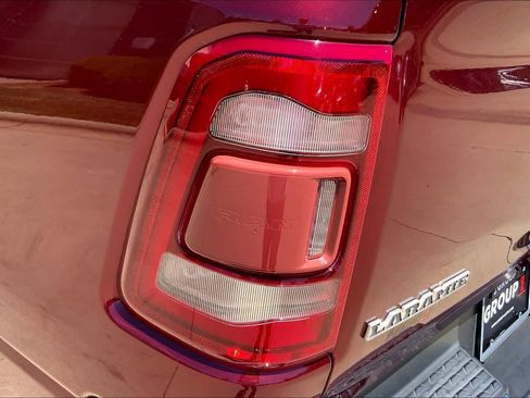 Used 2019 RAM 1500 Laramie AWD/4WD image 27