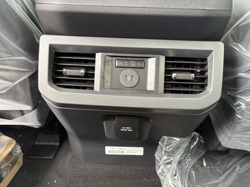 New 2026 Ford F350 Lariat w/ Black Appearance Package image 24