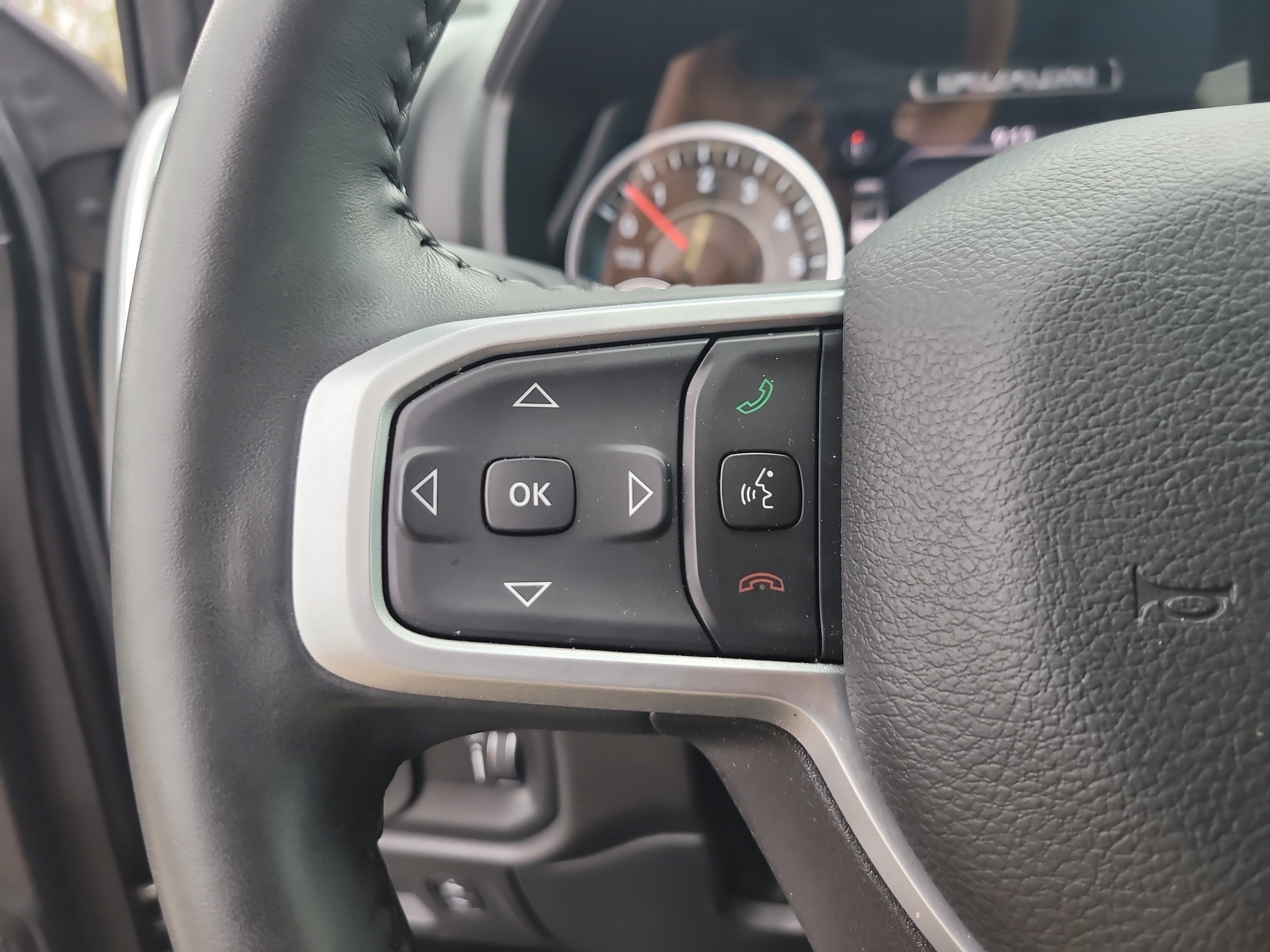 Used 2024 RAM 1500 Big Horn RWD image 28
