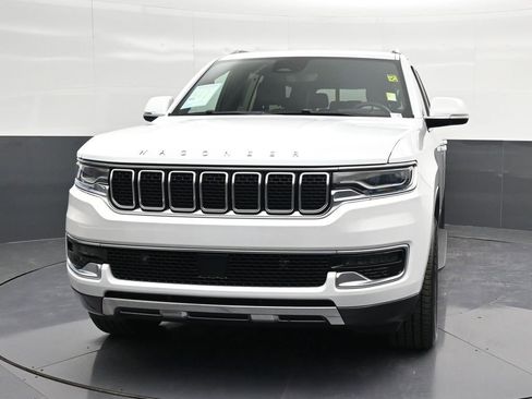Used 2022 Jeep Wagoneer Series III image 6