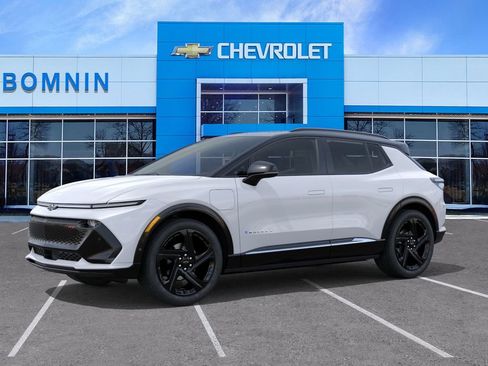 New 2026 Chevrolet Equinox EV RS AWD/4WD image 3