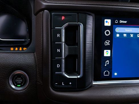 Used 2022 GMC Yukon XL Denali w/ Denali Premium Package AWD/4WD image 27