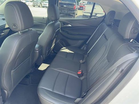 Used 2025 Buick Encore GX Avenir w/ Avenir Technology Package AWD/4WD image 23