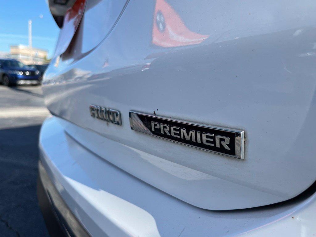 Used 2018 Chevrolet Equinox Premier AWD/4WD image 10