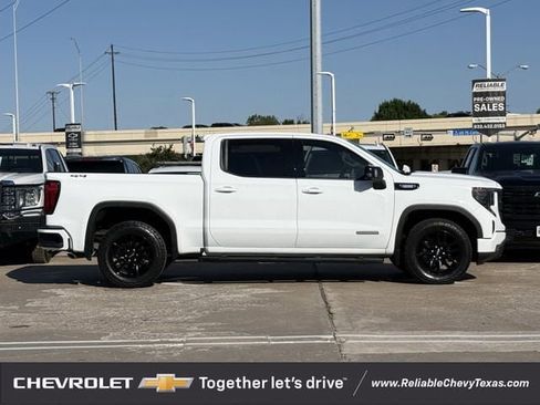 Used 2022 GMC Sierra 1500 Elevation w/ Elevation Premium Package AWD/4WD image 5