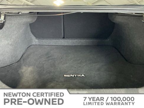 Used 2025 Nissan Sentra SV FWD image 16