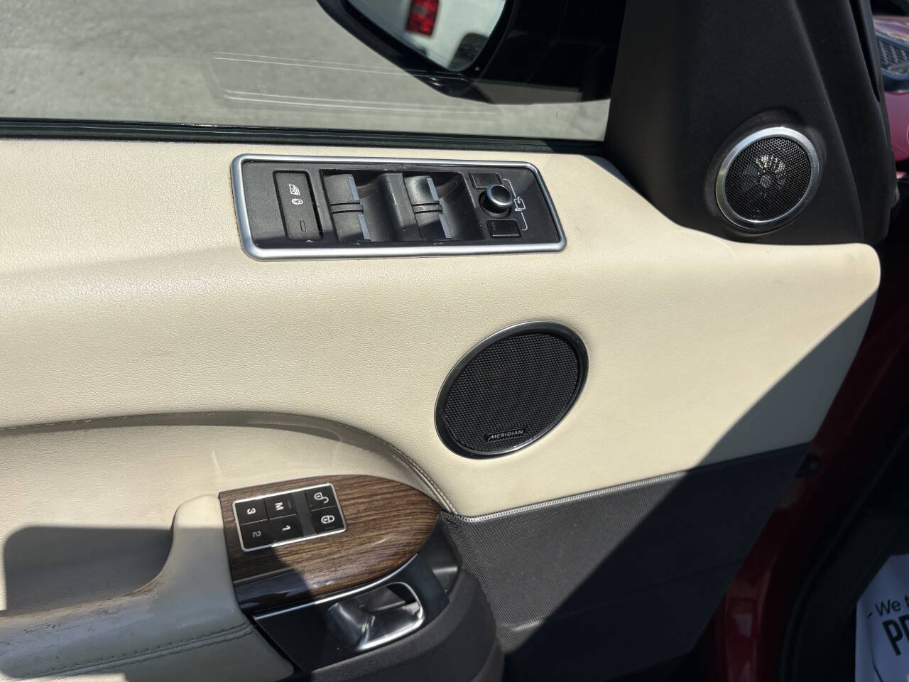 Used 2015 Land Rover Range Rover Sport HSE AWD/4WD image 18