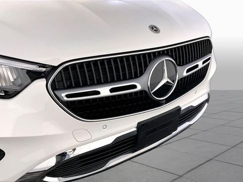 Certified 2026 Mercedes-Benz GLC 300 4MATIC image 32
