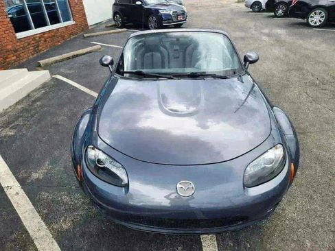 Used 2007 MAZDA MX-5 Miata Grand Touring w/ Premium Pkg image 19