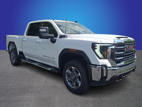 Used 2026 GMC Sierra 2500 SLE w/ Preferred Package AWD/4WD image 3