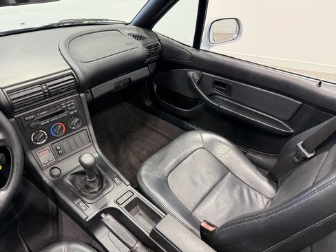 Used 1996 BMW Z3 1.9 RWD image 31