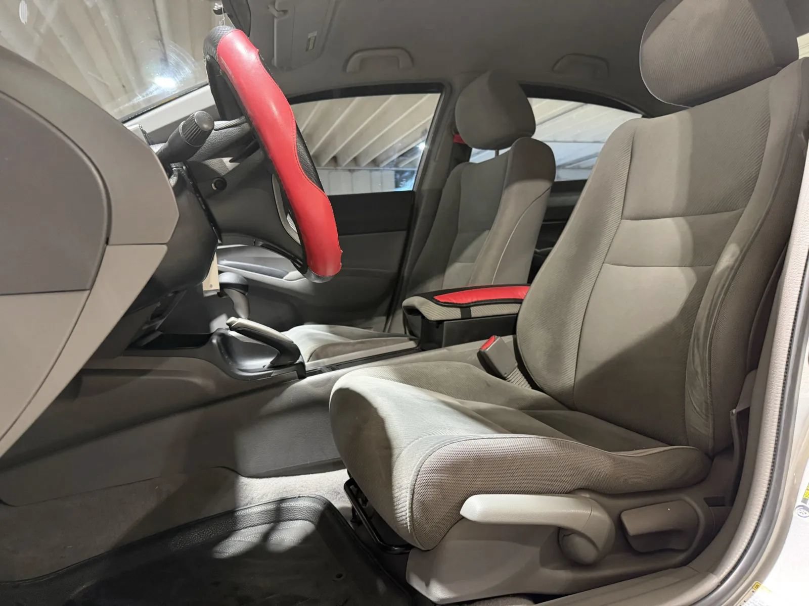 Used 2010 Honda Civic LX image 8