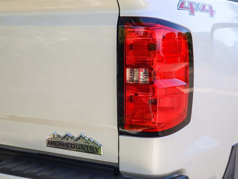 Used 2014 Chevrolet Silverado 1500 High Country w/ High Country Premium Package AWD/4WD image 15