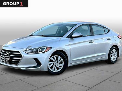 Used 2017 Hyundai Elantra SE