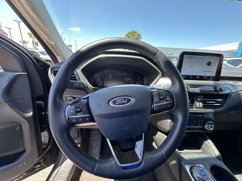 Used 2024 Ford Escape Active image 22