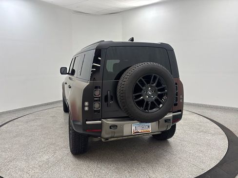 Used 2020 Land Rover Defender 110 X image 11