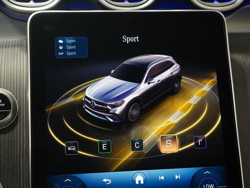 New 2027 Mercedes-Benz GLC 300 4MATIC image 26