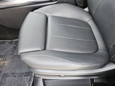 Certified 2021 Mercedes-Benz GLA 250 image 23