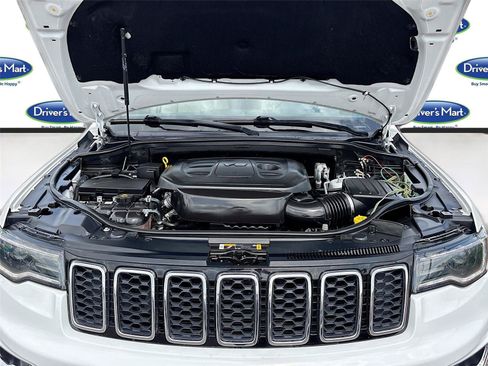 Used 2021 Jeep Grand Cherokee Limited w/ Premium Lighting Group AWD/4WD image 31