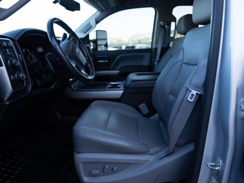 Used 2016 Chevrolet Silverado 2500 LTZ w/ Z71 Package, Off-Road AWD/4WD image 20