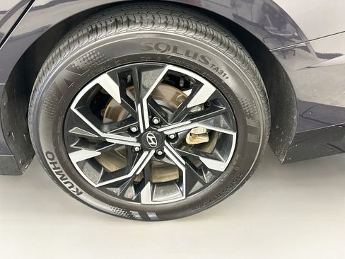 Used 2025 Hyundai Sonata SEL FWD image 11