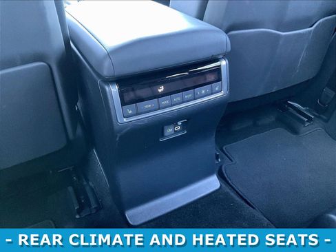 Used 2024 Lexus GX 550 w/ Accessory Package (31) AWD/4WD image 10