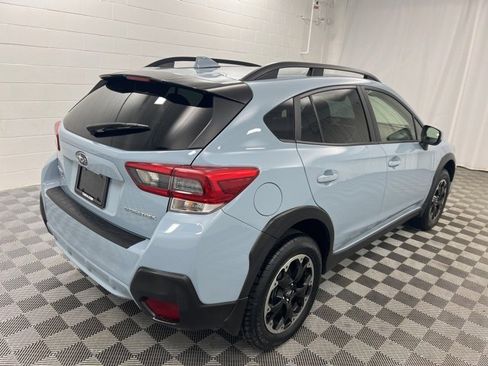 Used 2023 Subaru Crosstrek 2.0i Premium image 5