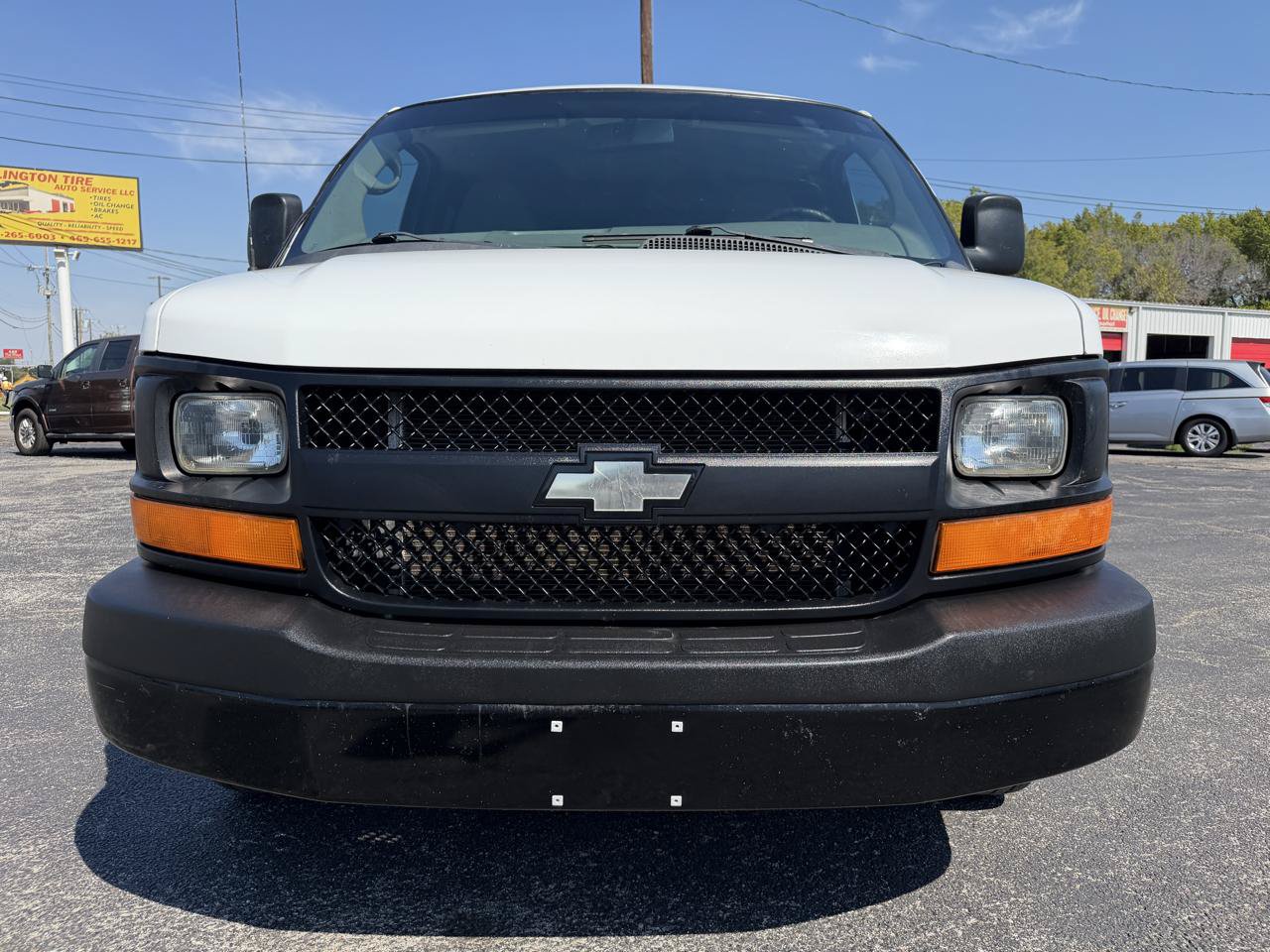 Used 2014 Chevrolet Express 1500 LS RWD image 2