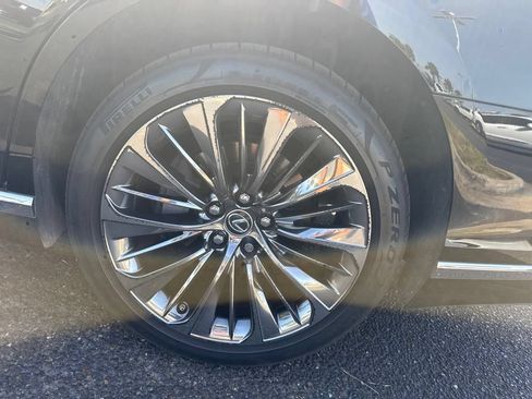 Used 2018 Lexus LS 500 w/ Luxury Package RWD image 12