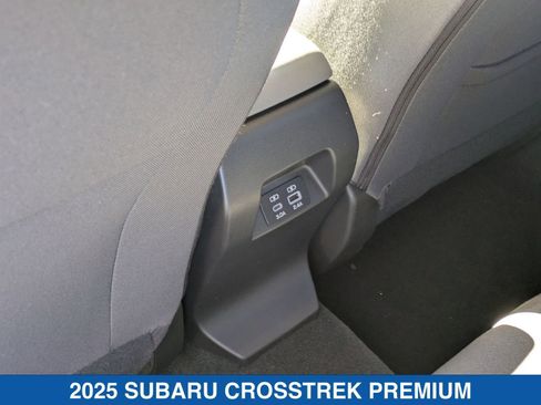 Certified 2025 Subaru Crosstrek 2.0i Premium image 10
