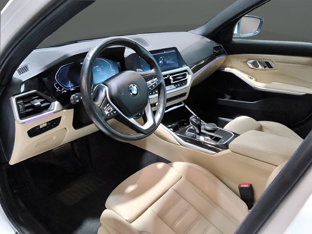 Used 2021 BMW 330e xDrive w/ Premium Package AWD/4WD image 13