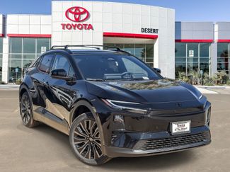 New 2026 Toyota C-HR AWD/4WD video 1