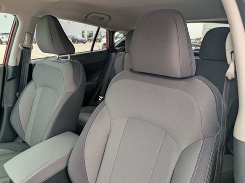 Certified 2025 Subaru Crosstrek 2.0i AWD/4WD image 10