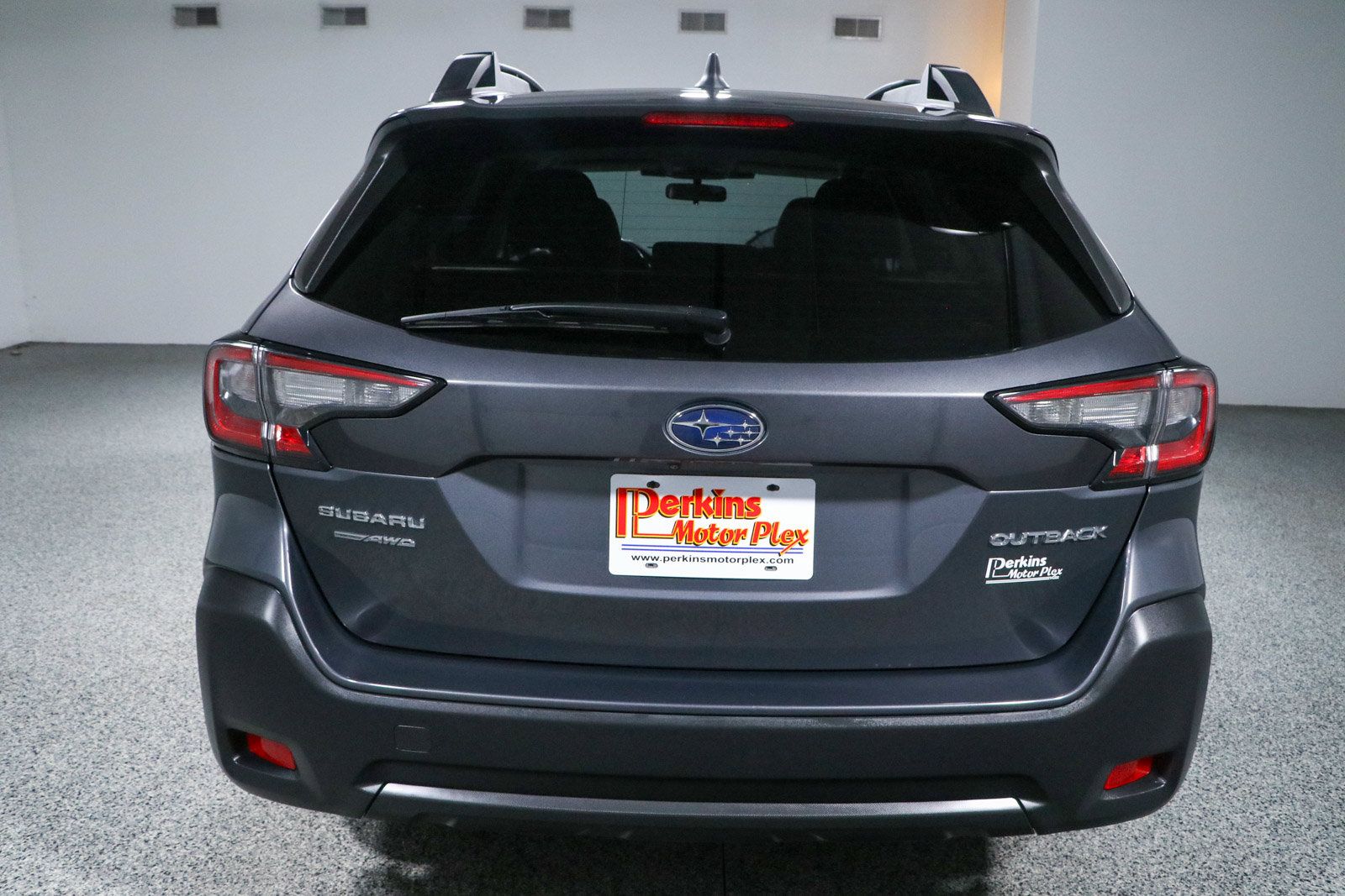 Used 2023 Subaru Outback Premium AWD/4WD image 8