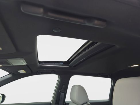 Certified 2026 Honda CR-V Sport Touring image 33